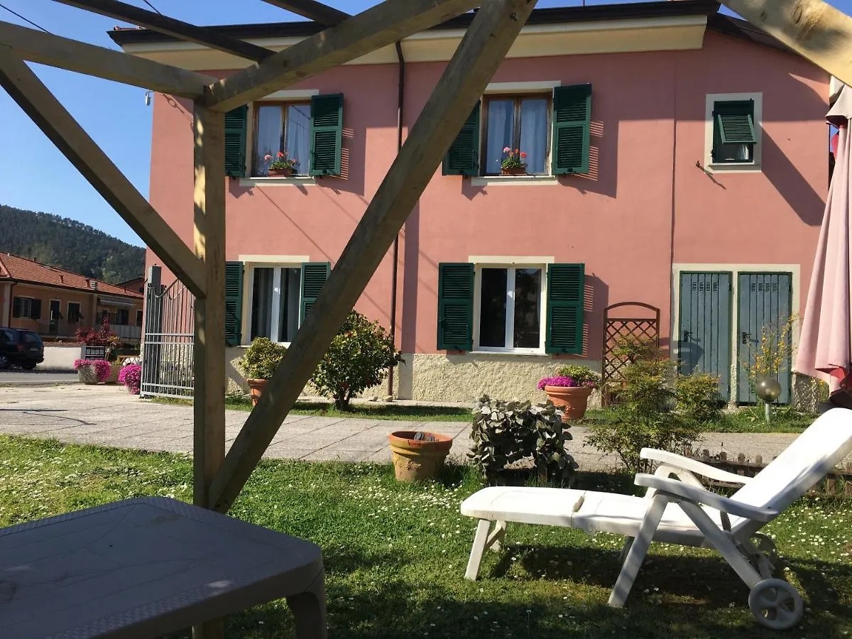 Apartment Il Ghiretto Appartamento Ricco del Golfo di Spezia